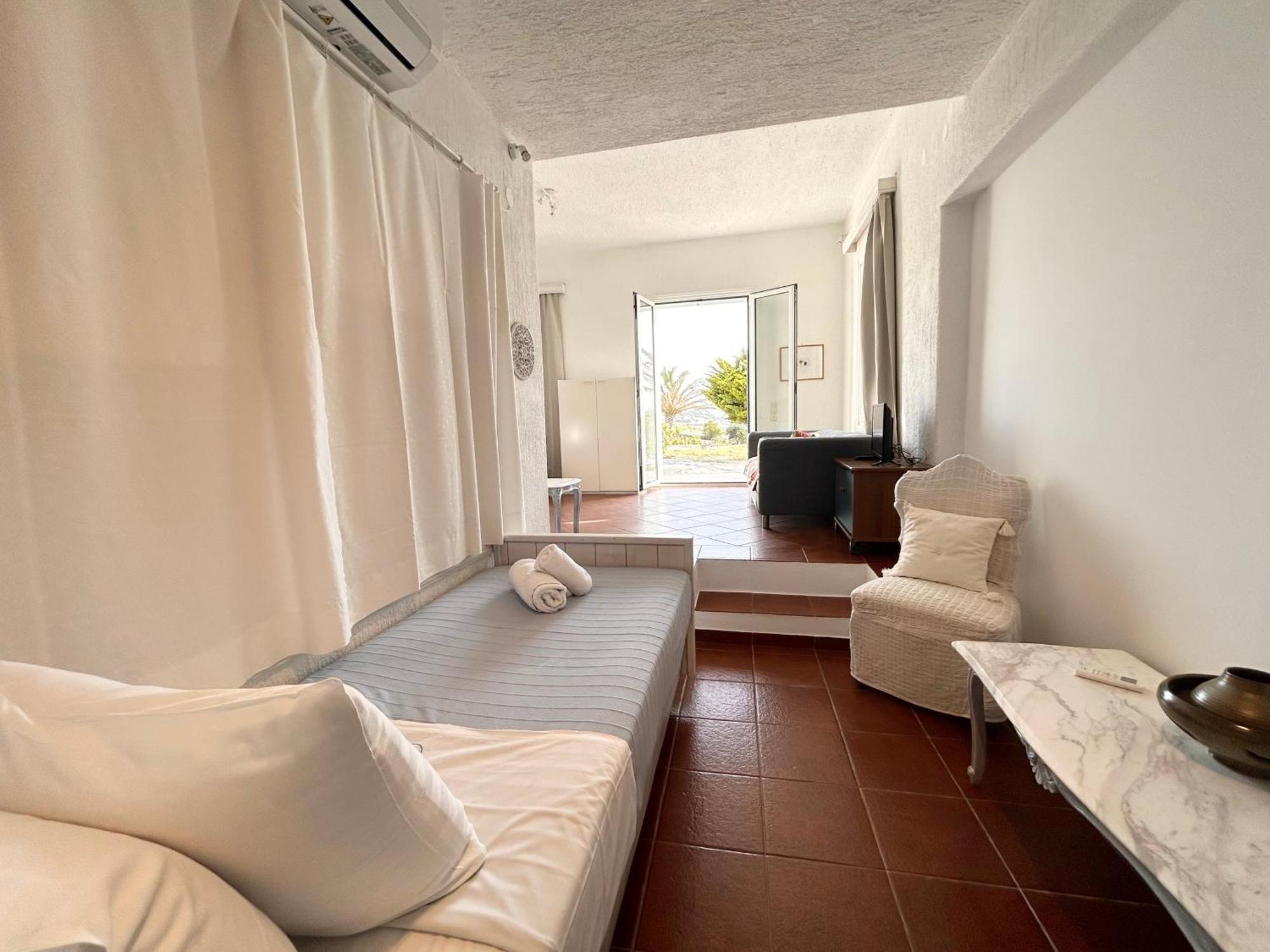Fos Apartments Mykonos Agios Ioannis Diakoftis Quarto foto