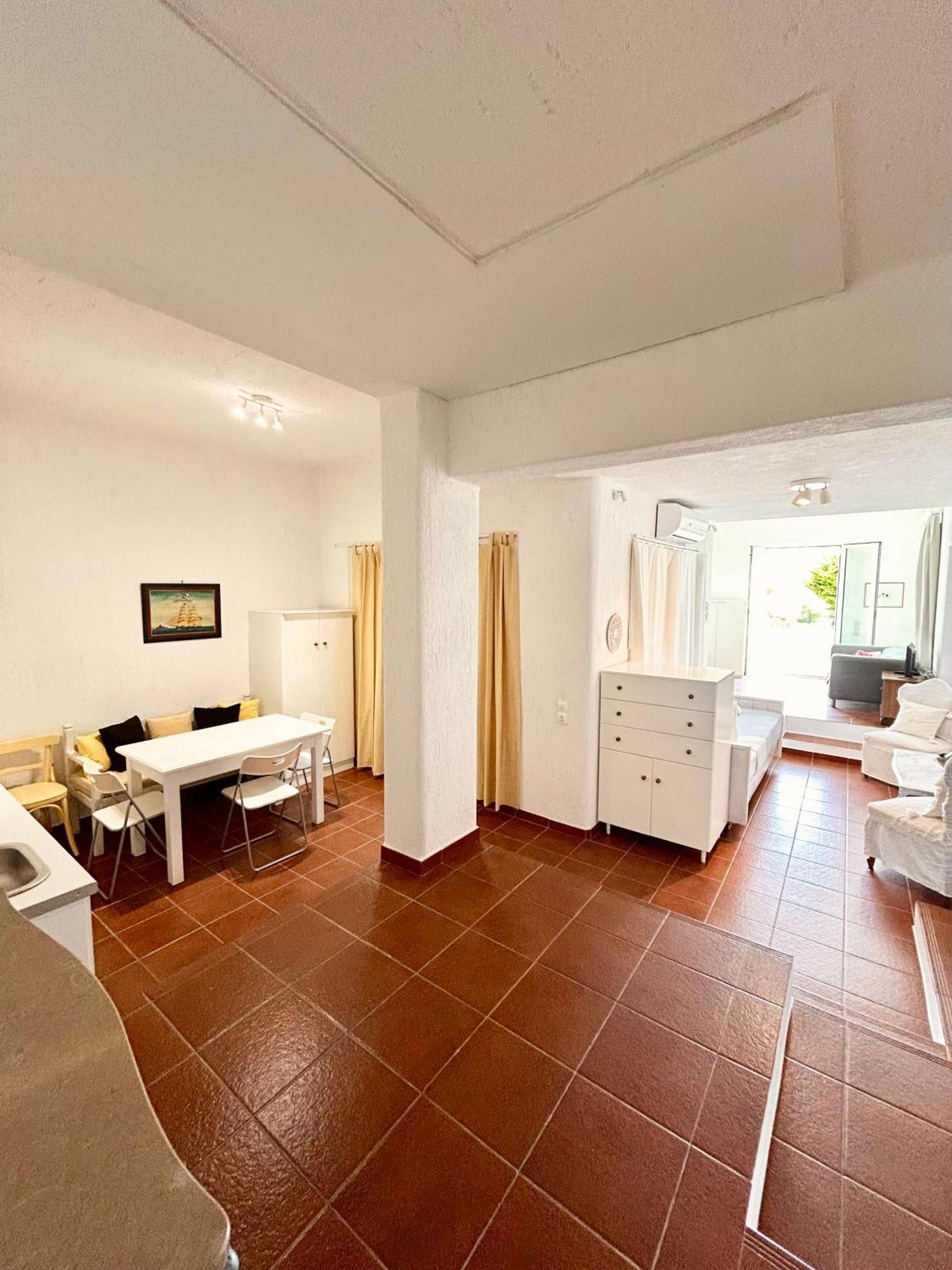 Fos Apartments Mykonos Agios Ioannis Diakoftis Quarto foto